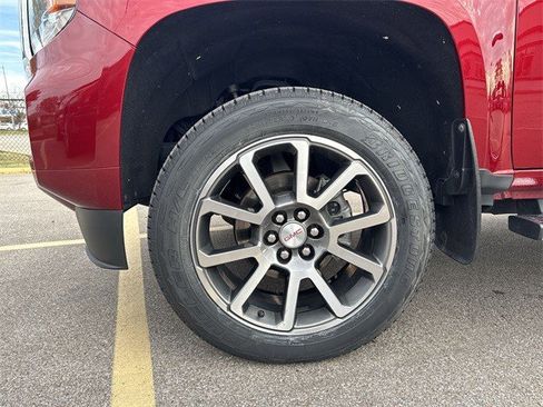 Used 2021 GMC Canyon Denali image 36