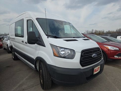 Used 2019 Ford Transit 250 148 Medium Roof image 19