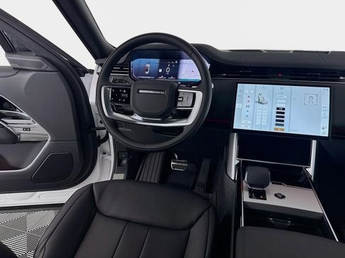 New 2026 Land Rover Range Rover Long Wheelbase SE AWD/4WD image 25