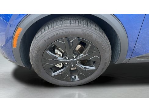 Used 2025 Kia Sportage X-Line w/ Premium Package AWD/4WD image 17