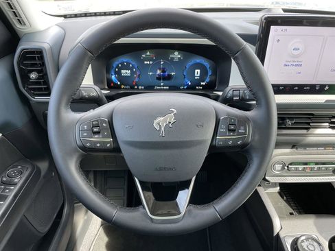 Used 2025 Ford Bronco Sport Heritage w/ Convenience Package image 14