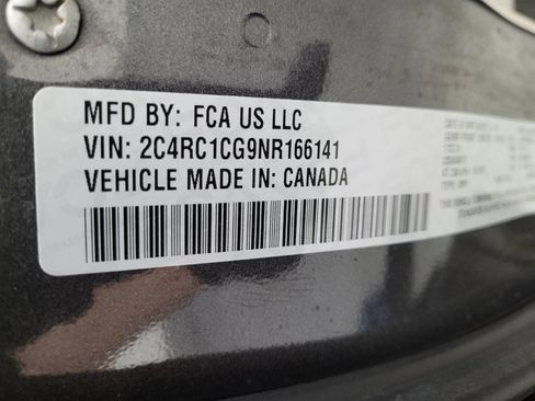 Used 2022 Chrysler Voyager LX image 33