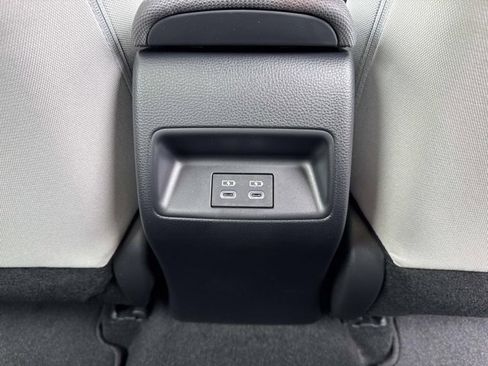 Certified 2025 Toyota Corolla LE image 20