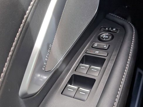 Certified 2025 Acura RDX Technology Package image 40