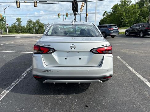 Used 2023 Nissan Versa SV FWD image 6