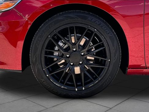 Used 2024 Chevrolet Malibu RS FWD image 11