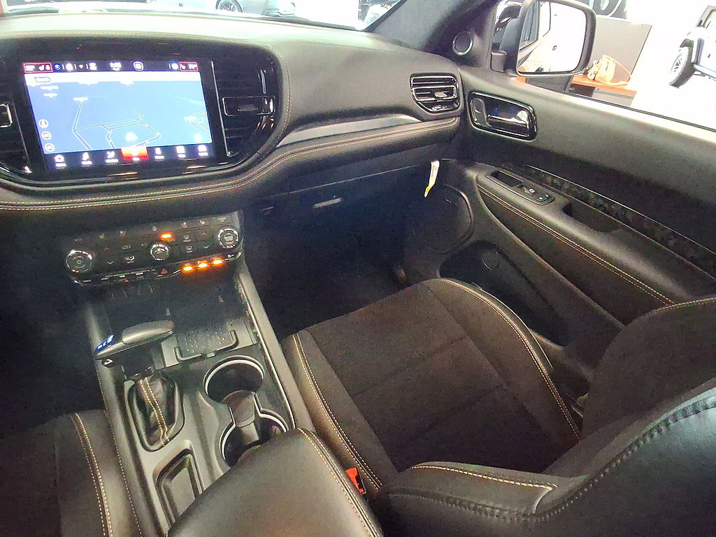 Used 2025 Dodge Durango R/T AWD/4WD image 11