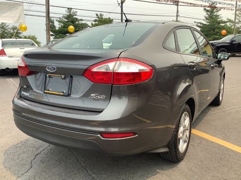 Used 2017 Ford Fiesta SE FWD image 7