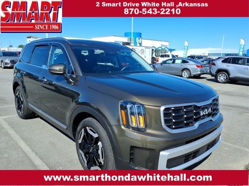 Used 2024 Kia Telluride S w/ S Sunroof Package AWD/4WD image 1