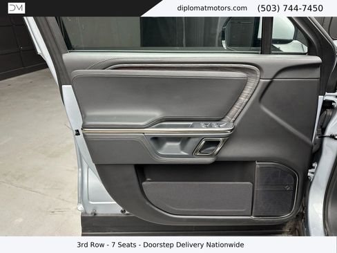 Used 2023 Rivian R1S Adventure image 28