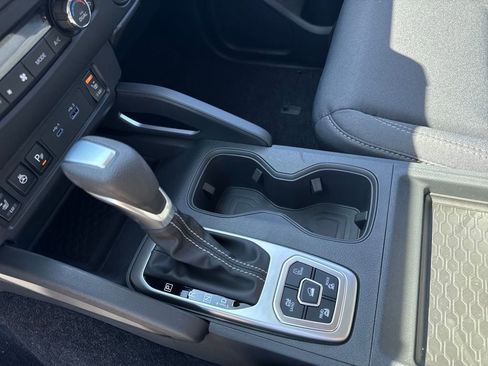 New 2026 Nissan Frontier SV w/ All-Weather Content Package image 18