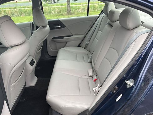 Used 2014 Honda Accord EX-L image 19
