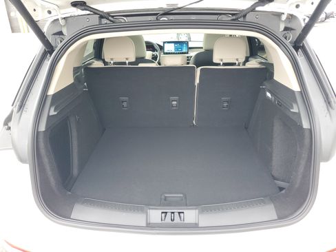 New 2026 Lincoln Corsair Premiere image 29