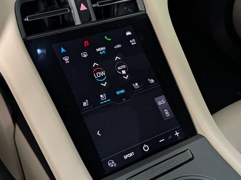 Certified 2021 Porsche Taycan RWD image 34