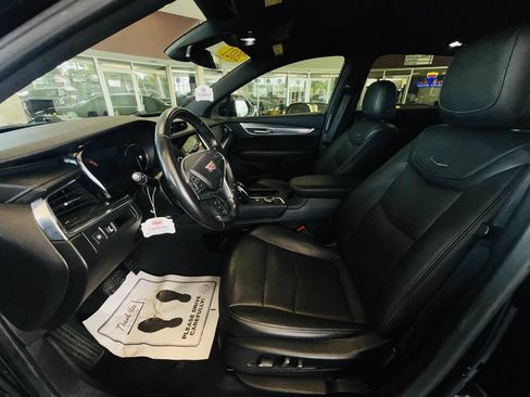 Used 2021 Cadillac XT5 Premium Luxury FWD image 29