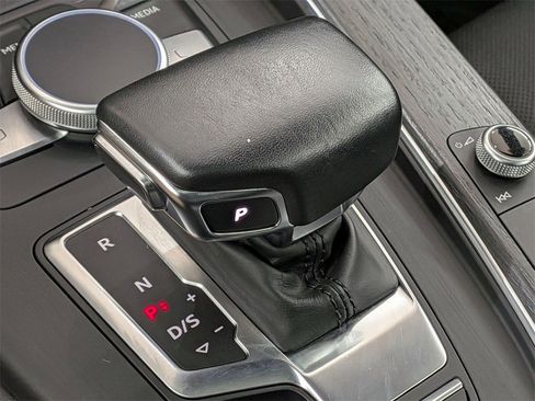 Used 2019 Audi A4 2.0T Premium Plus w/ Premium Plus Package image 27