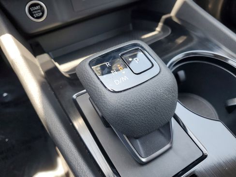 Used 2023 Nissan Rogue SV w/ SV Premium B Package image 25