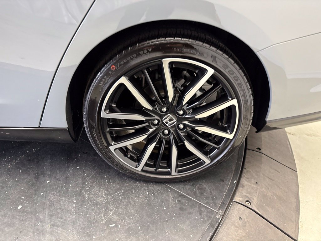 Used 2026 Honda Accord Touring image 16