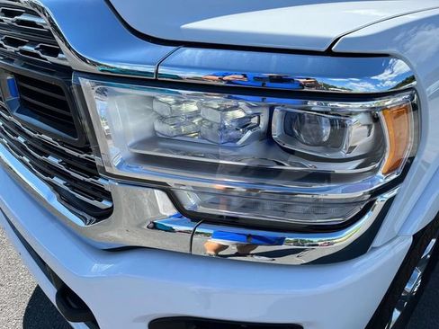Used 2024 RAM 3500 Limited AWD/4WD image 13