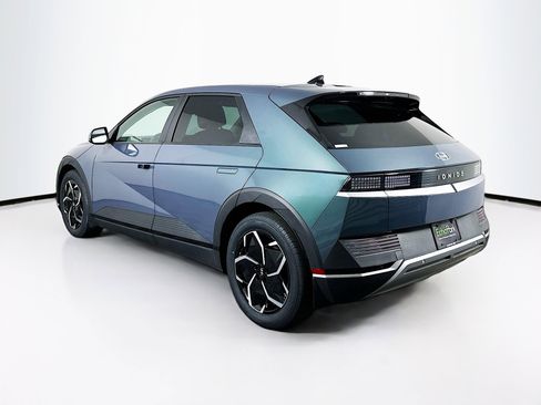 Used 2024 Hyundai Ioniq 5 SE image 5