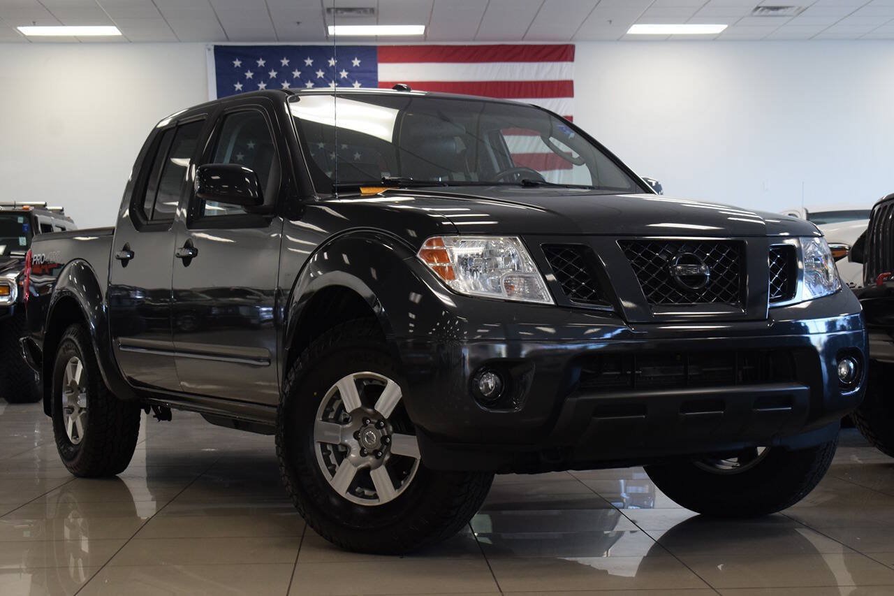 Used 2010 Nissan Frontier PRO-4X w/ Pro-4x Value Truck Pkg AWD/4WD image 1