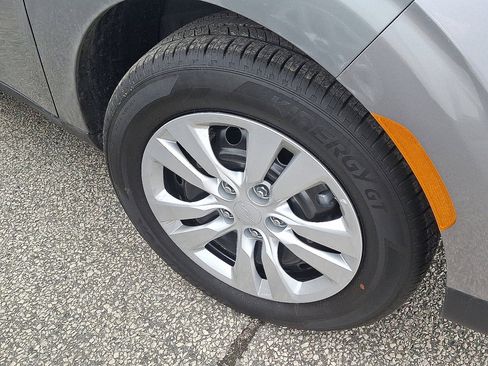 New 2025 Kia Soul LX image 4