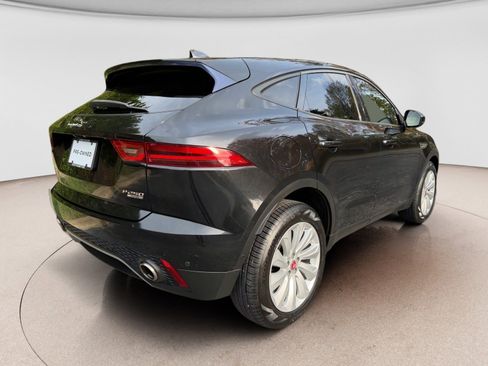 Used 2020 Jaguar E-PACE SE image 5