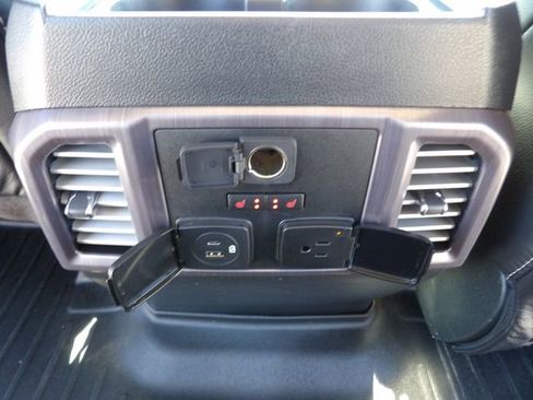 Used 2020 Ford F250 Limited image 26
