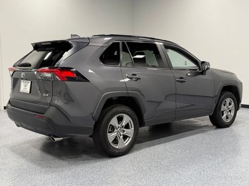 Used 2024 Toyota RAV4 XLE FWD image 12