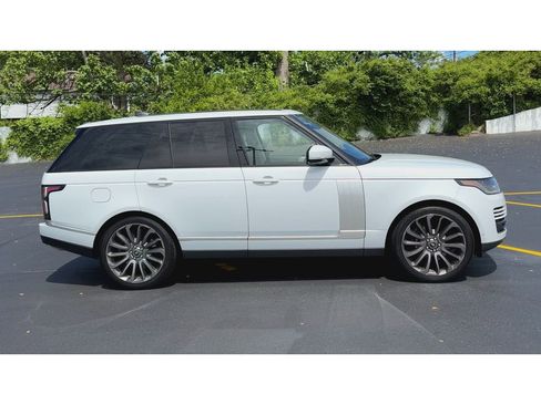 Used 2020 Land Rover Range Rover HSE AWD/4WD image 9