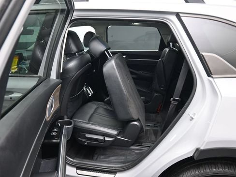 Used 2022 Kia Sorento SX Prestige AWD/4WD image 41