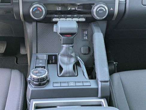 New 2026 Toyota Tacoma TRD Off-Road AWD/4WD image 18