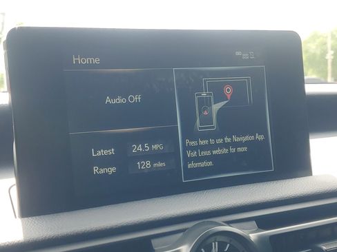 Used 2025 Lexus IS 300 w/ Premium Package RWD image 31