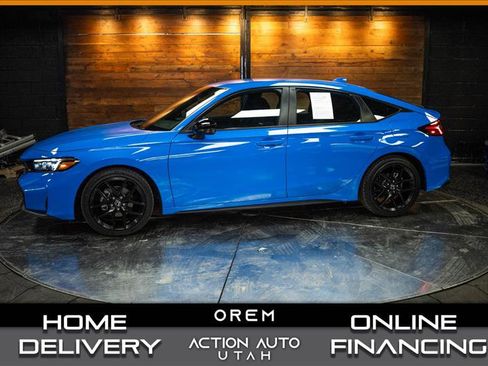 Used 2025 Honda Civic Sport image 1