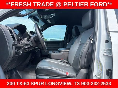 Used 2024 RAM 2500 Tradesman w/ Chrome Appearance Group AWD/4WD image 6
