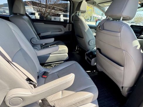 Used 2018 Honda Odyssey EX-L image 15