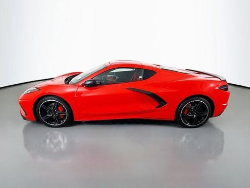 Used 2024 Chevrolet Corvette Stingray Preferred Cpe w/ 2LT RWD image 4