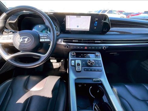 Used 2024 Hyundai Palisade Calligraphy image 21