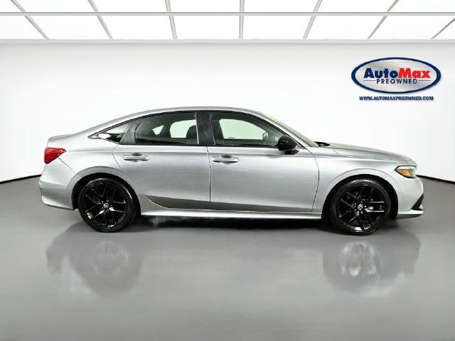 Used 2023 Honda Civic Sport image 9