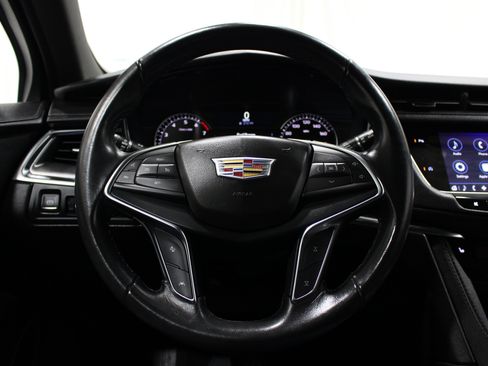 Certified 2023 Cadillac XT5 Luxury AWD/4WD image 12