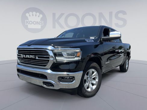 Used 2024 RAM 1500 Laramie AWD/4WD image 1