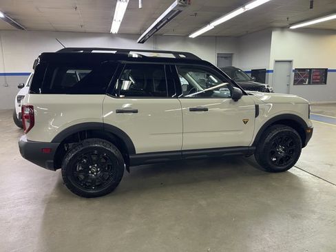 Certified 2025 Ford Bronco Sport Badlands image 8