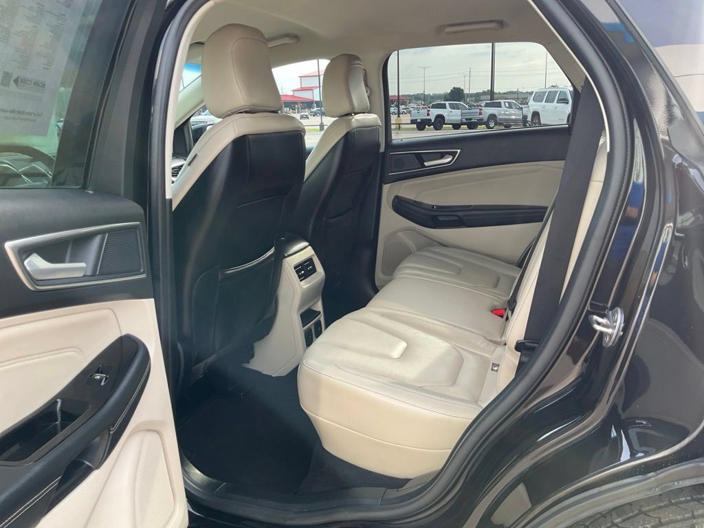 Used 2020 Ford Edge Titanium w/ Cargo Accessory Package FWD image 24