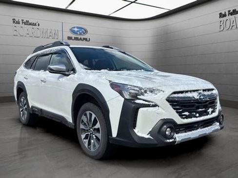 Used 2023 Subaru Outback Touring image 2