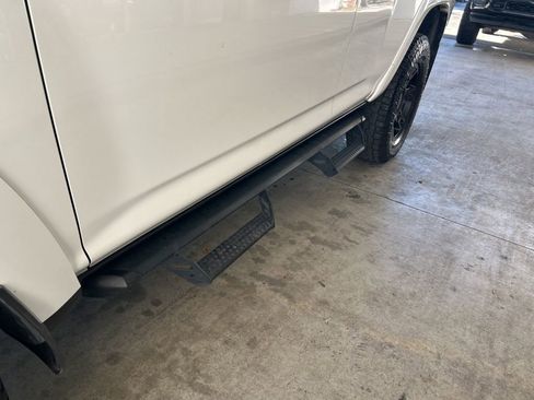 Used 2019 Toyota 4Runner 4WD image 14