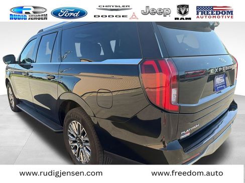 Used 2026 Ford Expedition Max Platinum AWD/4WD image 3