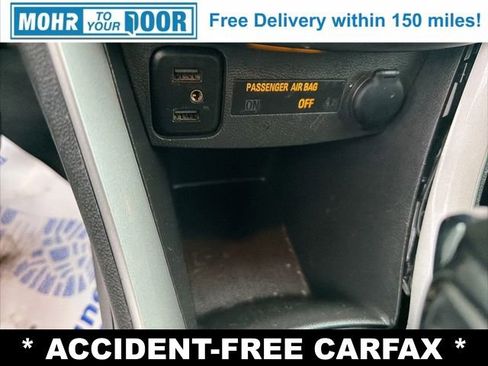 Used 2020 Chevrolet Trax LT w/ LT Convenience Package image 21