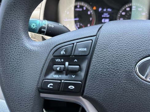 Used 2021 Hyundai Tucson SE w/ Cargo Package FWD image 25