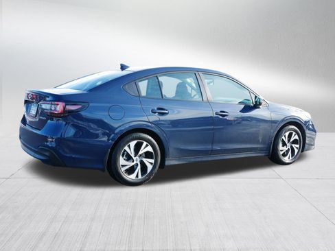Used 2025 Subaru Legacy Premium image 7