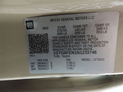 Certified 2022 GMC Canyon AT4 w/ Trailering Package image 12